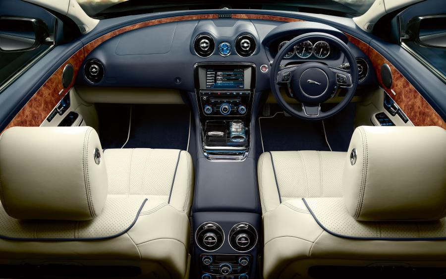  Jaguar XJ 2009 года  (фото 60 из 142)
